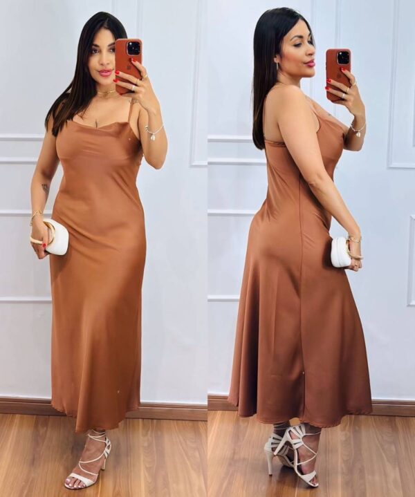 Vestido Longo Cetim Decote em U