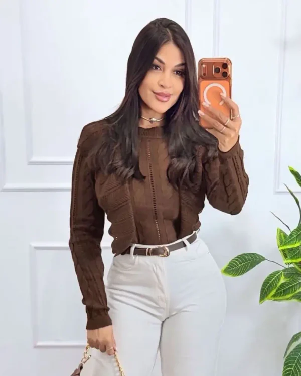 Blusa Tricô Babado feminina marrom tamanho único