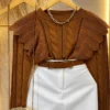 Blusa Tricô Babado feminina marrom tamanho único