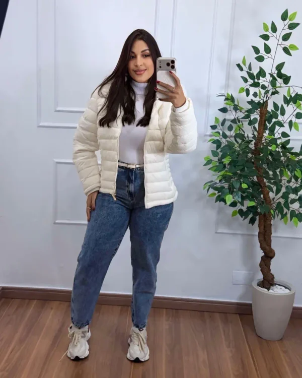 bobojaco-casaco Jaqueta Bobojaco Peluciada feminina branca com forro peluciado